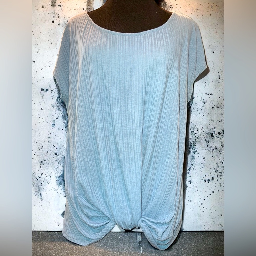 W5 women’s Blouse L